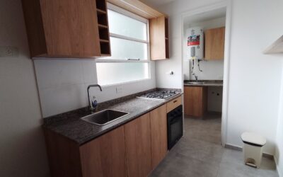 HERMOSO 2 AMB REFACCIONADO – 47 m2 – BAJAS EXPENSAS